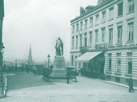 Visite guidée | De la statue du général Belliard au square de la Maturité 